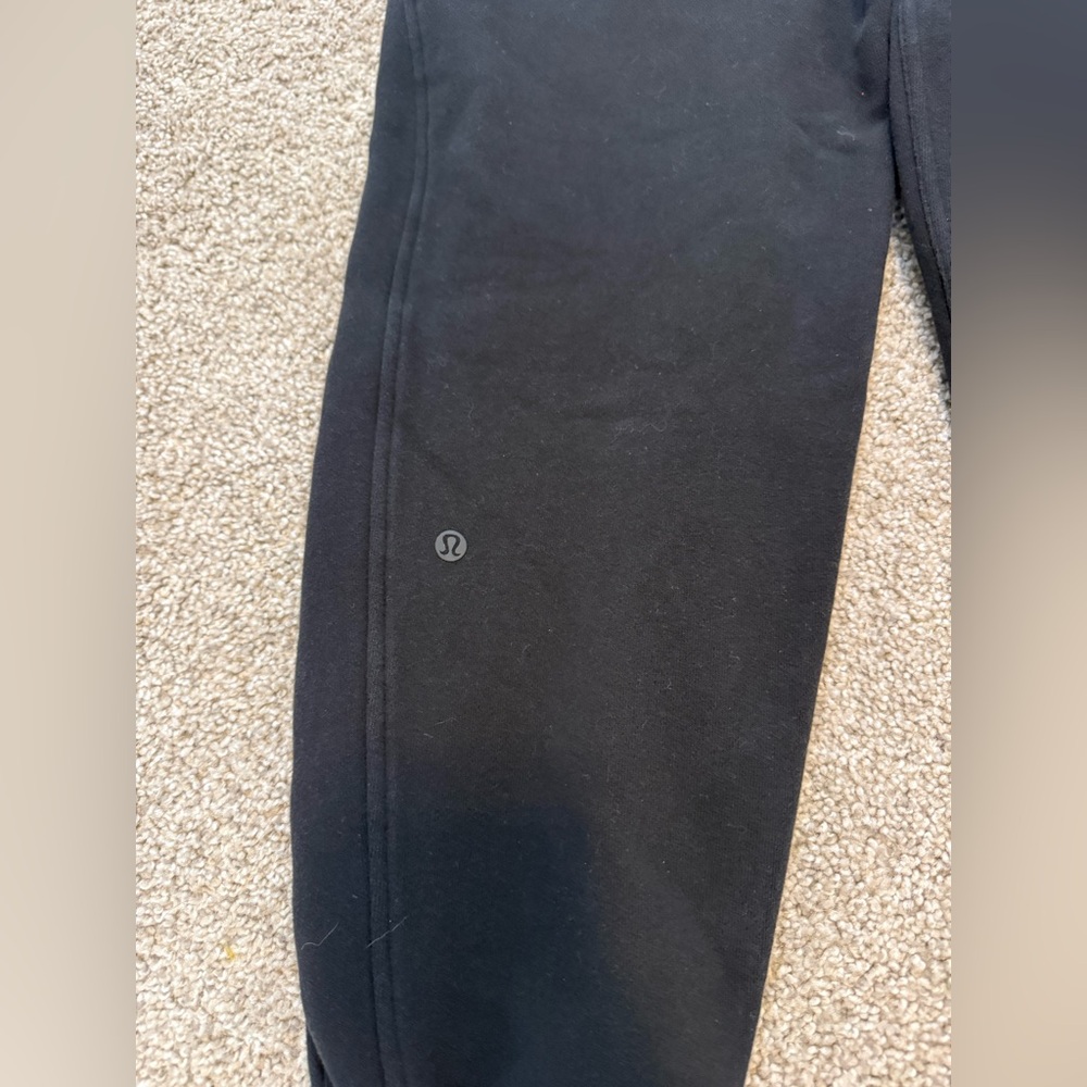 Lululemon Scuba Relaxed-Fit High-Rise Jogger 6 - Picture 9 of 9